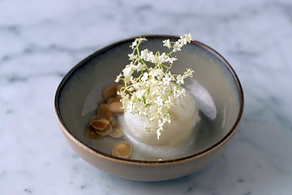 Sails Port Macquarie - By Rydges