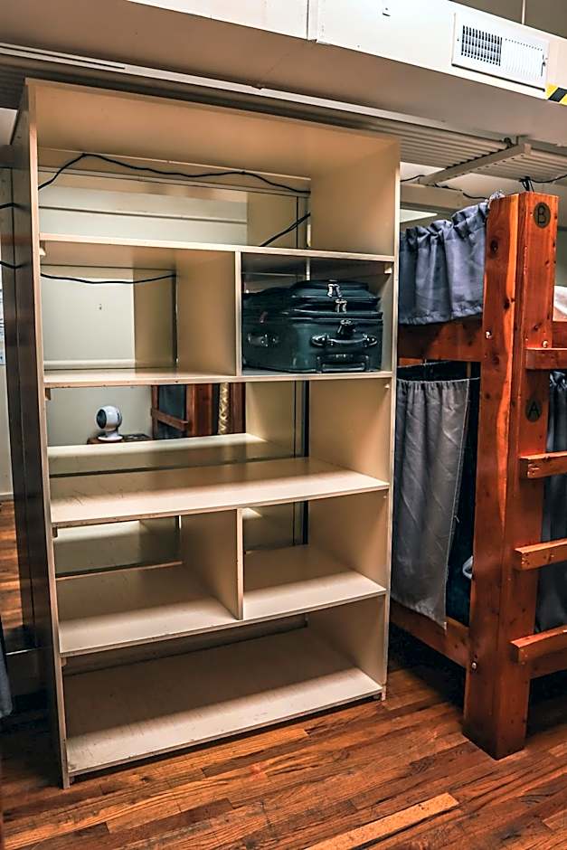 Treasure State Hostel