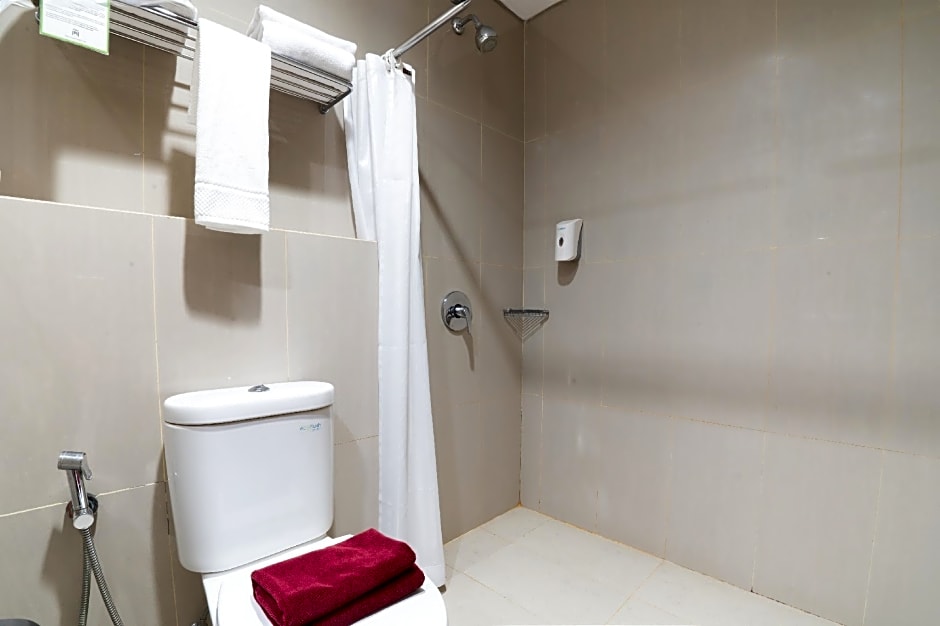 Atrium Premiere Hotel