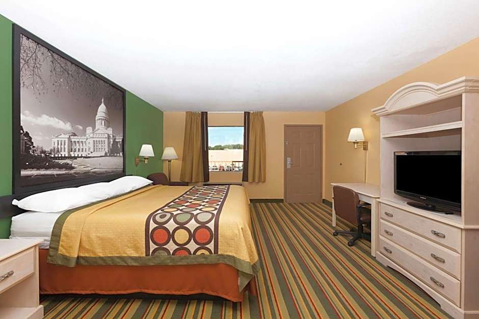 Super 8 by Wyndham Jacksonville AR