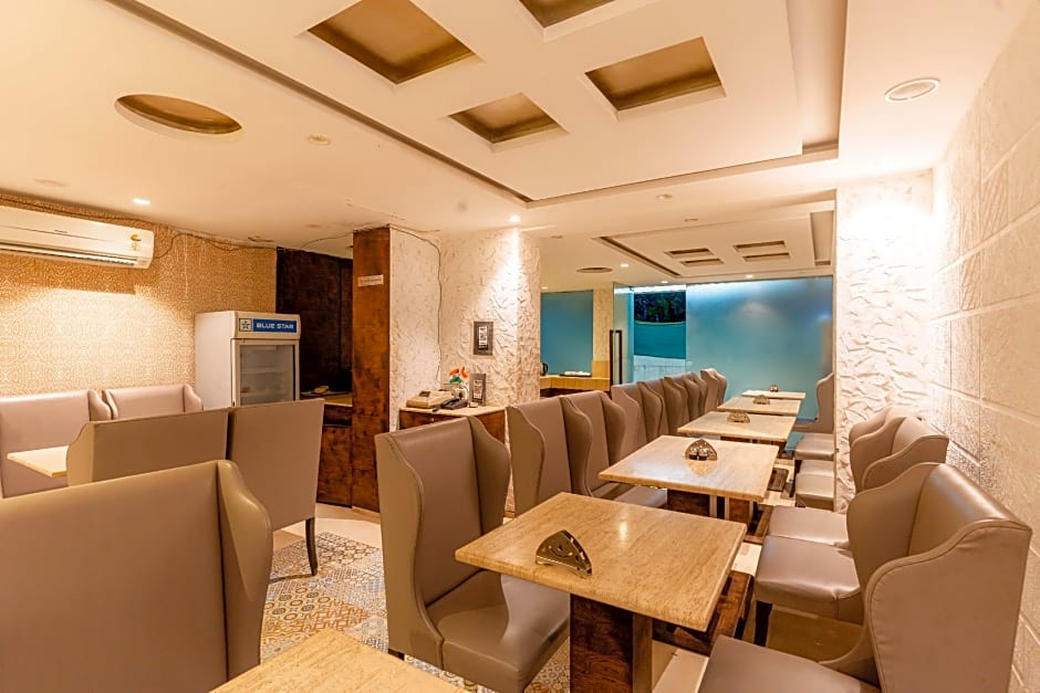 Treebo Supreme Grande