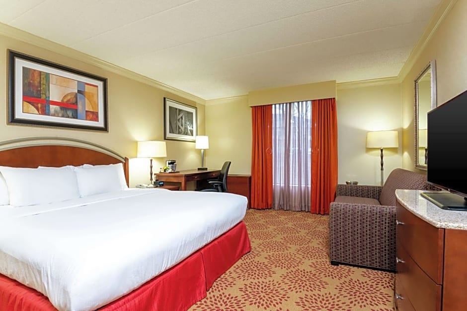 DoubleTree By Hilton Hotel Grand Rapids Airport