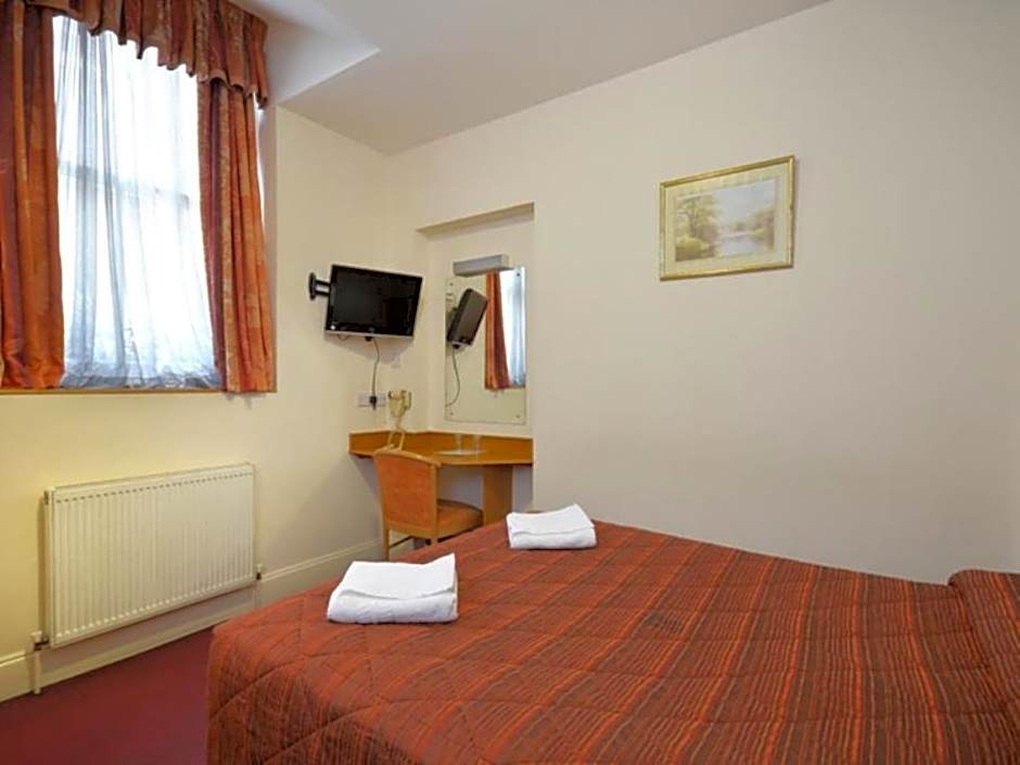 Berkeley Court Hotel