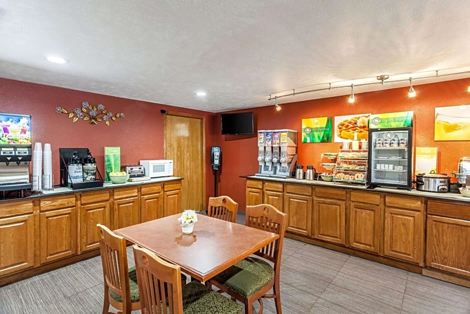 Quality Inn and Suites Lincoln
