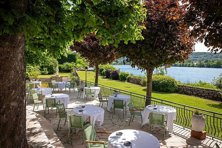 Hôtellerie Beau Rivage