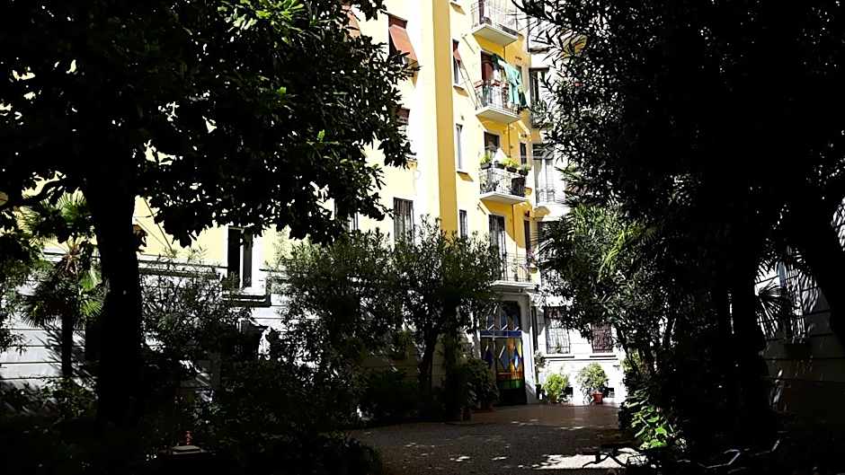 Bronzino House