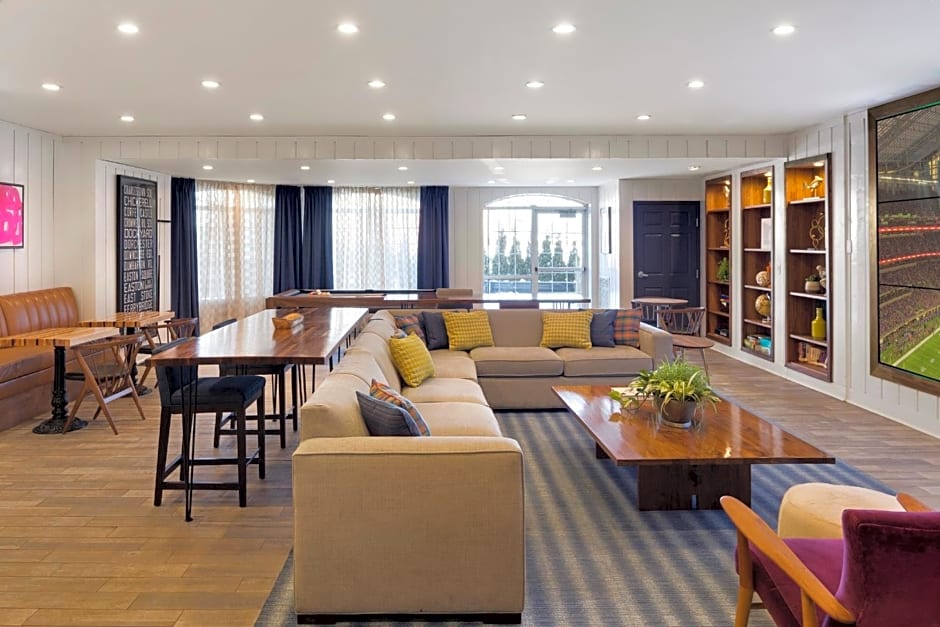 Holiday Inn Bloomington W MSP Airport Area By IHG
