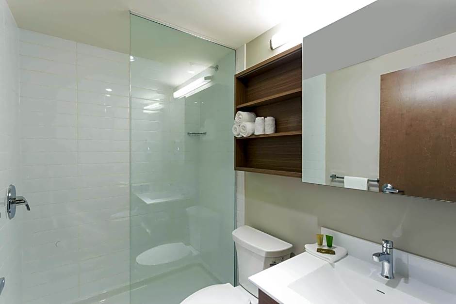 Microtel Inn & Suites By Wyndham Kitimat