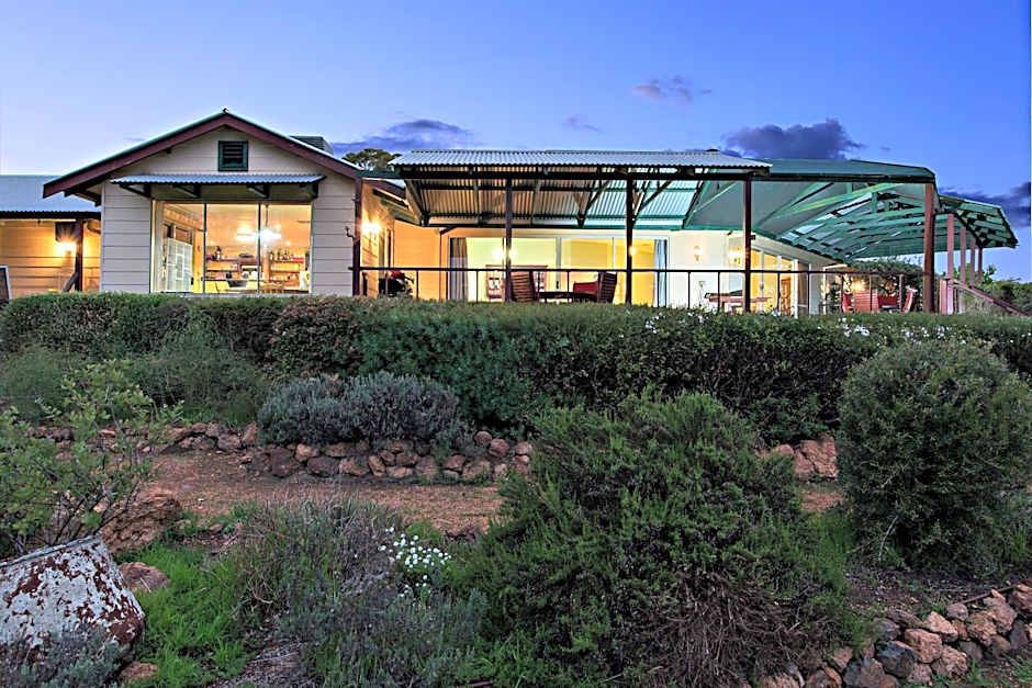 Shambhala Guesthouse