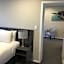 East Pier Hotel