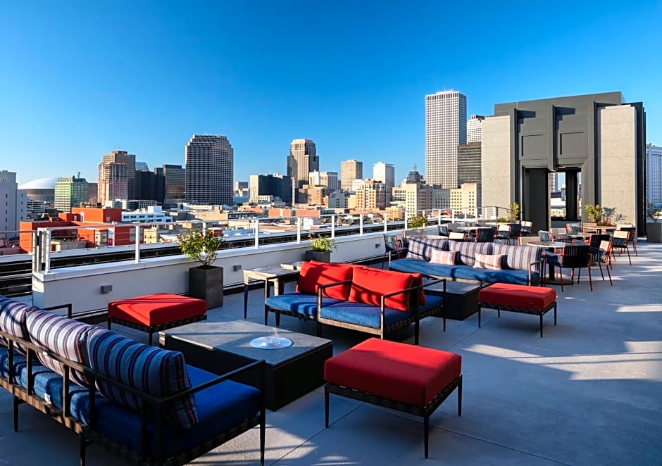 The Higgins Hotel New Orleans, Curio Collection By Hilton