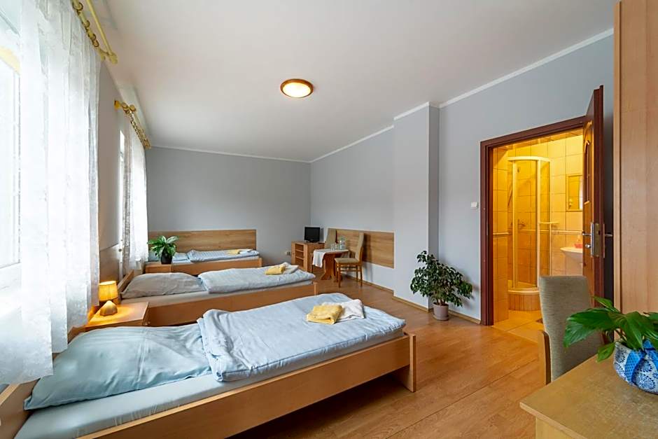 Tawerna "Cicha Przystań"