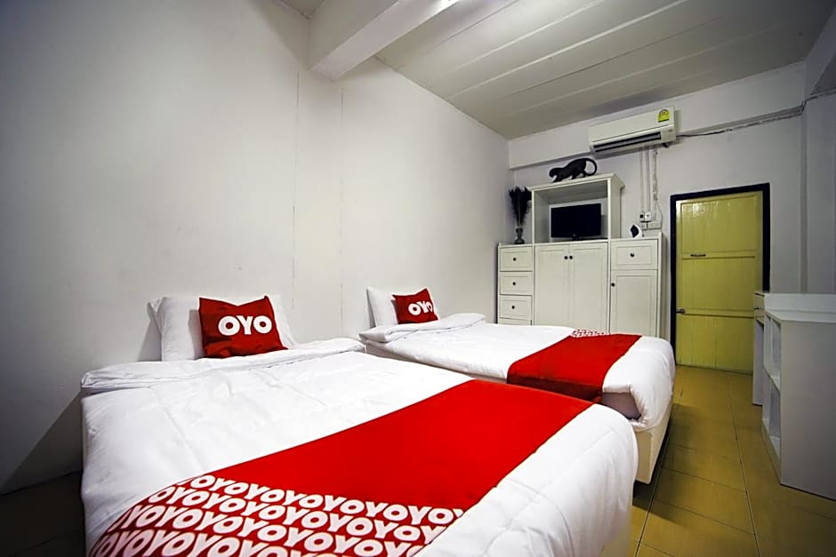 OYO 560 Chang Hostel Suvarnabhumi