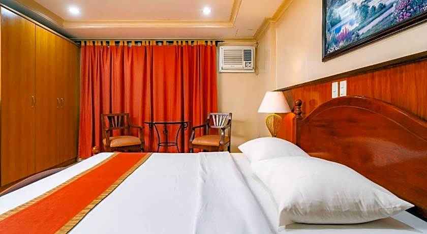Crown Regency Residences Davao Hotel