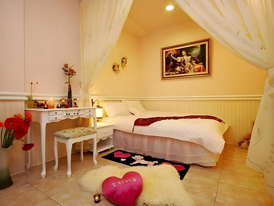 Flower Heart Bed And Breakfast