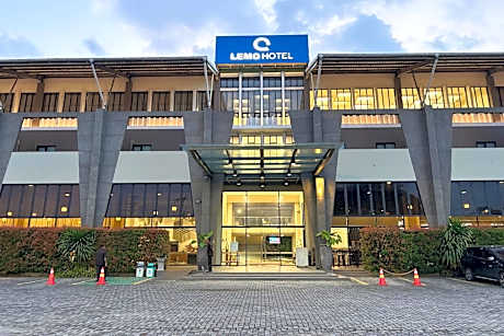Lemo Hotel Serpong