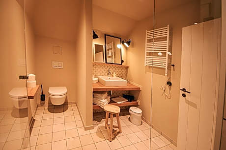 Junior Suite with Water View