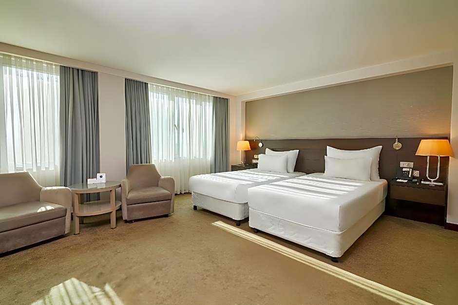 Dedeman Istanbul Hotel