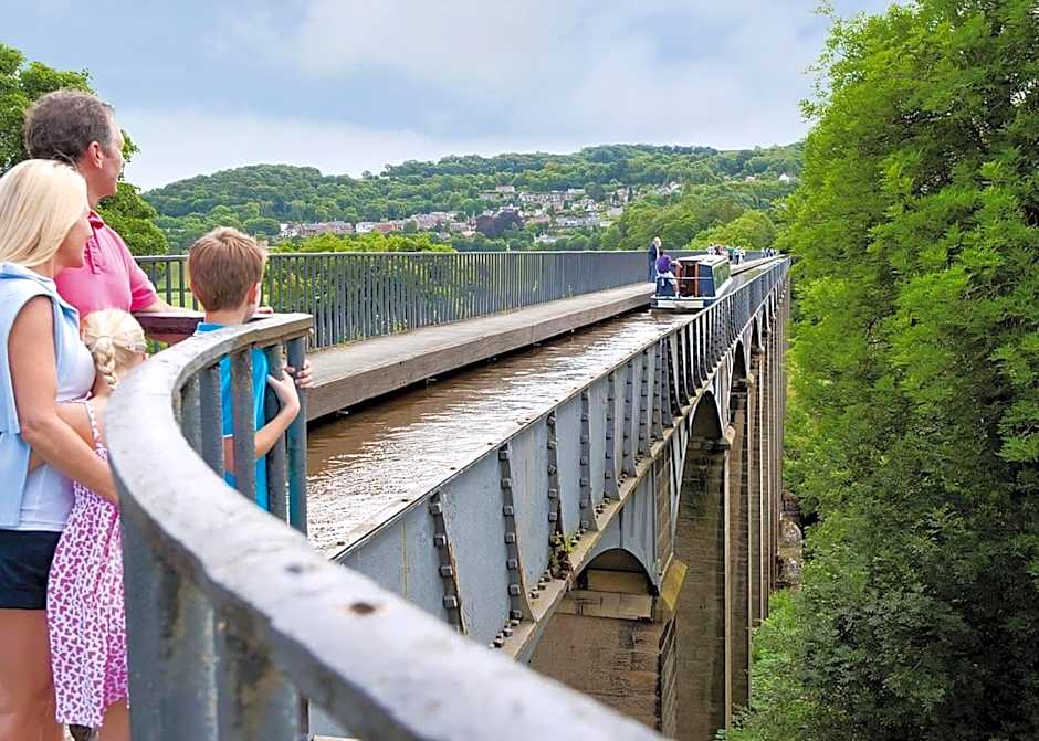 Penvale Lakes Lodges