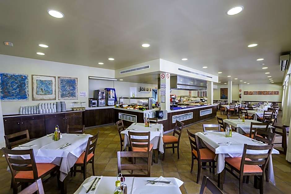 Aparthotel Holiday Center