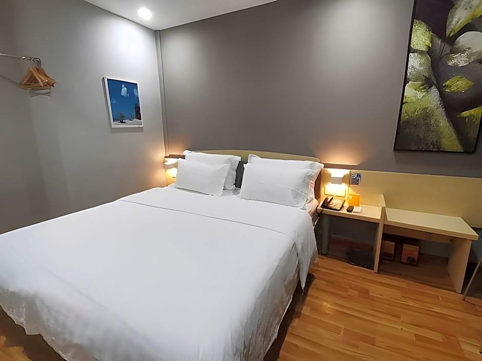 7 Days Inn Guangzhou Shangxiajiu Branch