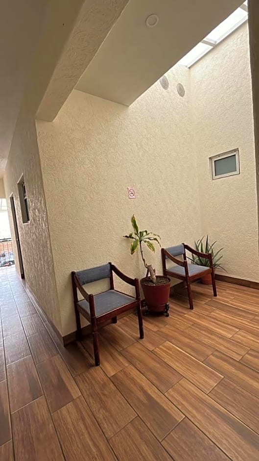 Hotel Gallo Rubio