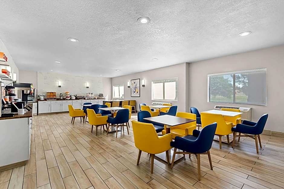 Comfort Suites Denver North - Westminster