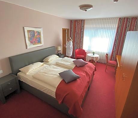 Economy Double Room
