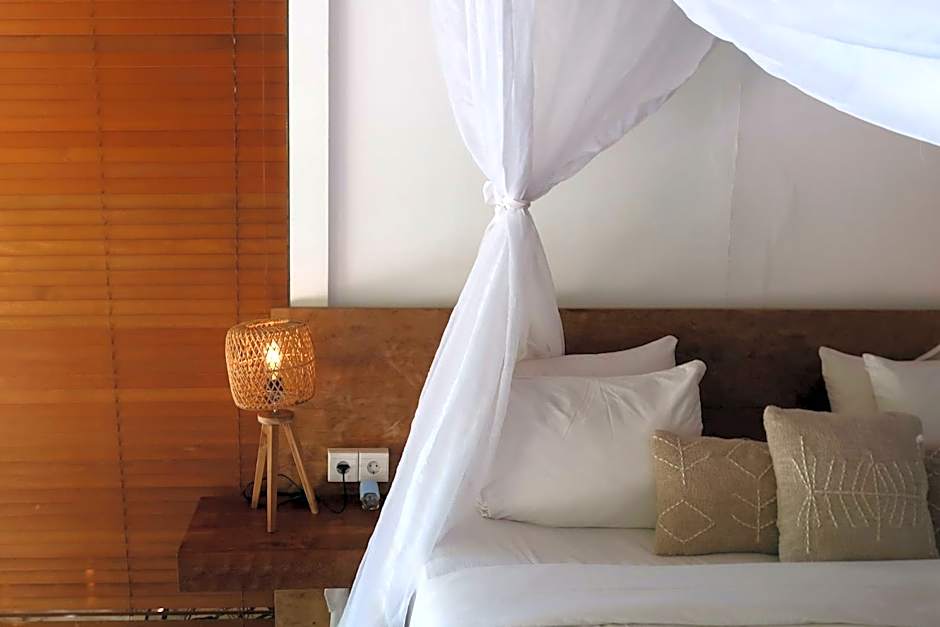 The Shacks at Sandy Bay