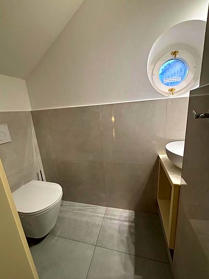 The Golden Wheel Boutique Hotel