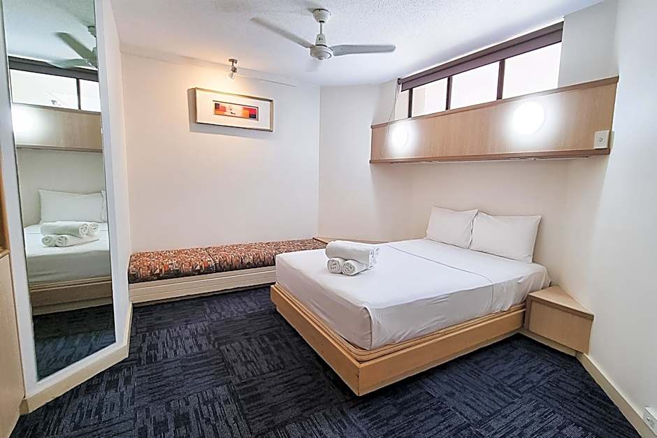 Photo 1 of 17 of 1 Bedroom Apartment