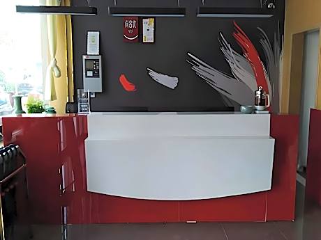 Thank Inn Plus Hotel Henan Kaifeng Tongxu county Renmin Road