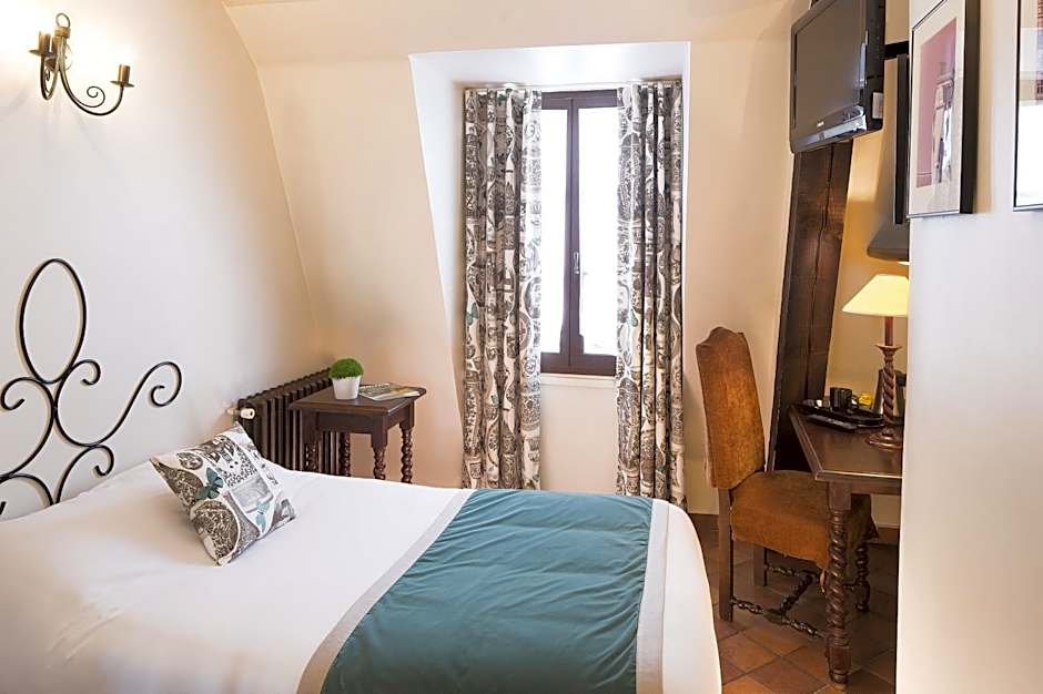 Castex Hotel
