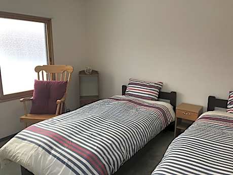 Western Style Twin Room