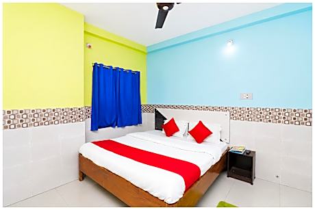 Deluxe Air Conditioning Room