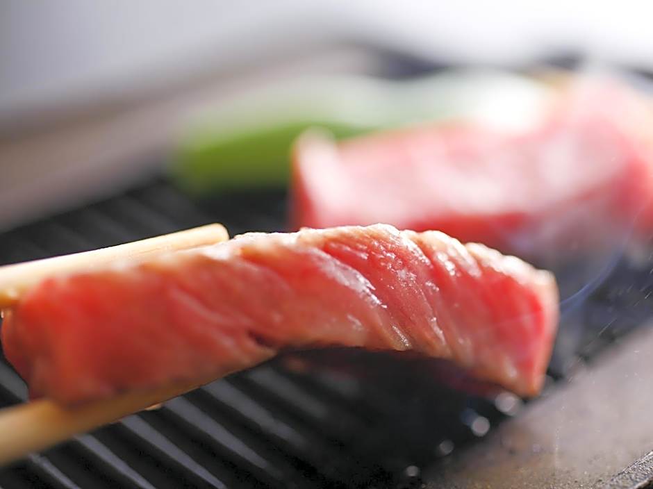 Yuraku Kinosaki Spa and Gardens Ryokan