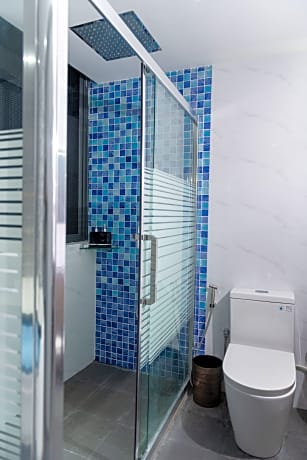 Twin deluxe with balcony