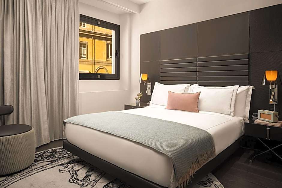 art'otel Rome Piazza Sallustio, Powered by Radisson Hotels