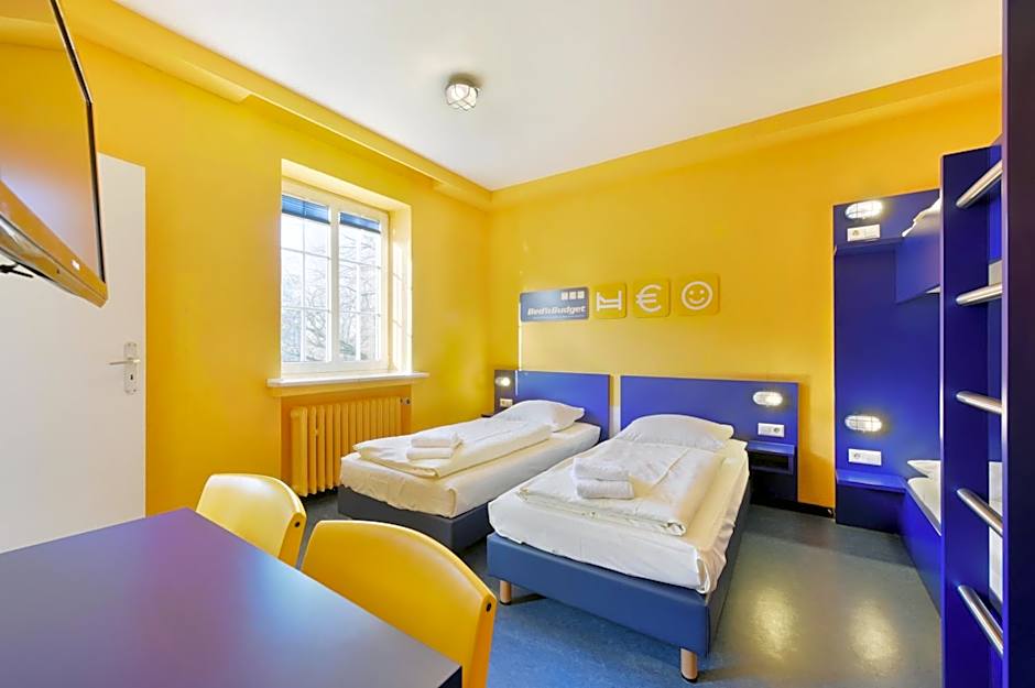Bed'nBudget Expo-Hostel Rooms
