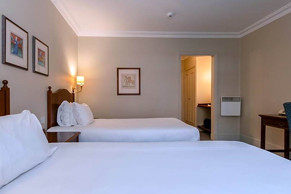 Winchester Wessex Hotel by Sunday