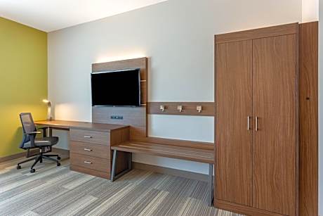 King Suite with Sofa Bed