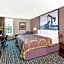 Super 8 by Wyndham Oklahoma City