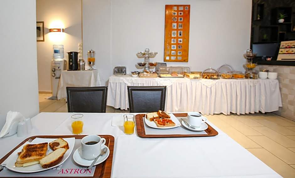 Hotel Astron