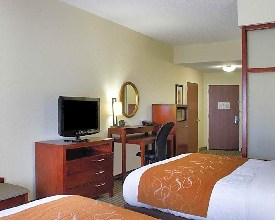 Comfort Suites Greenwood