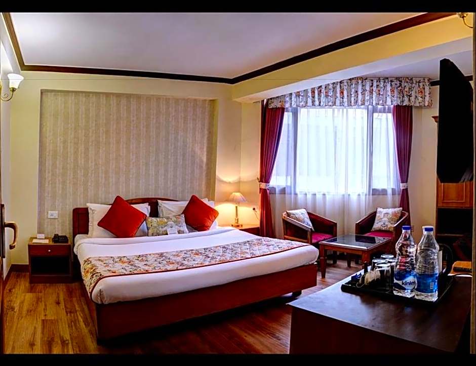 Tripli Hotels Le Royale Shimla