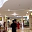 Le Centre Hotel