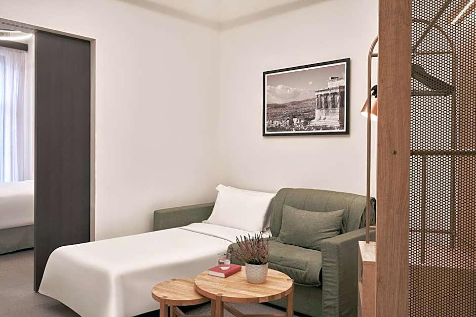 NLH MONASTIRAKI - Neighborhood Lifestyle Hotels