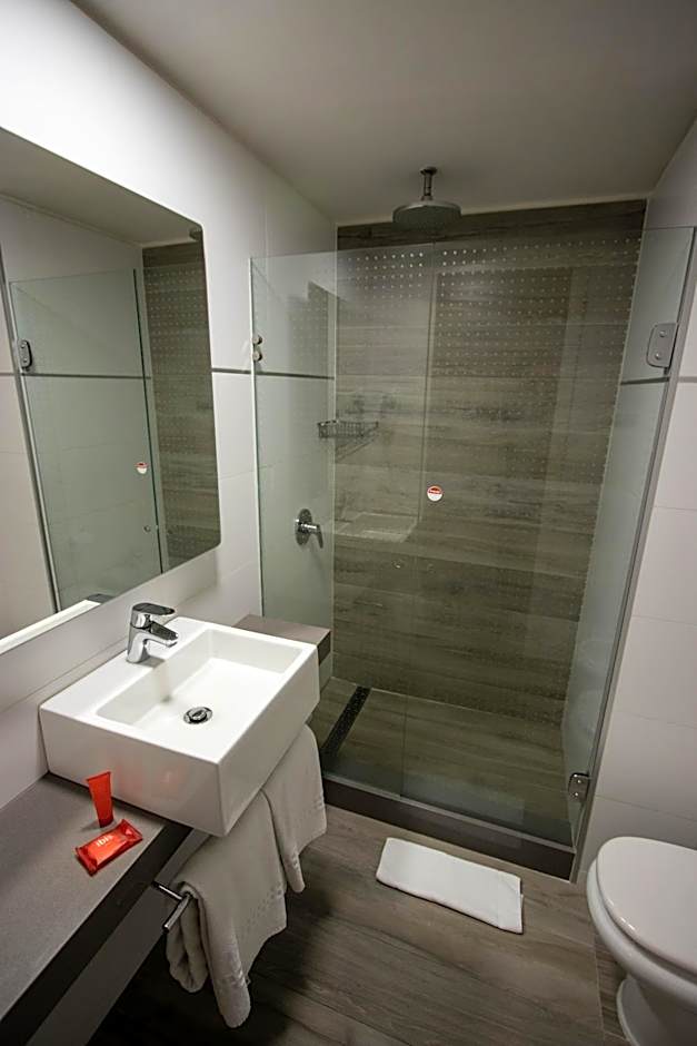Ibis Montevideo Rambla