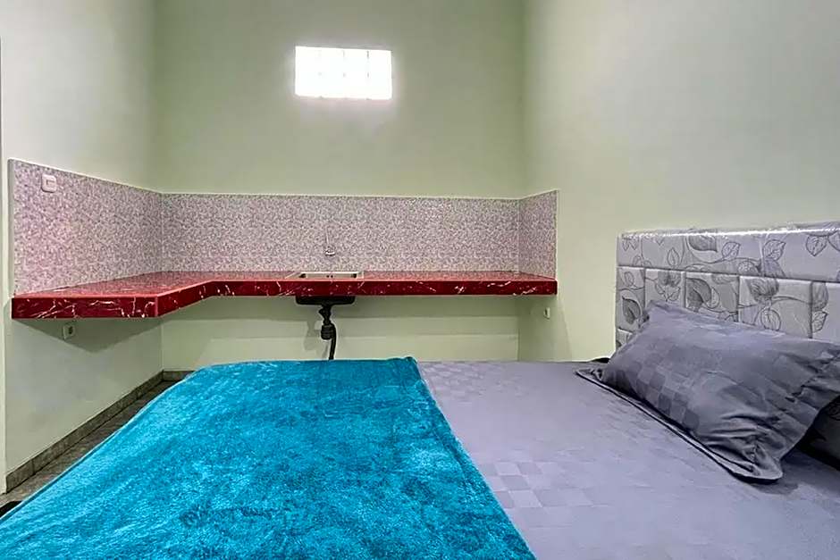 Trubus Guesthouse Syariah Magelang Mitra RedDoorz