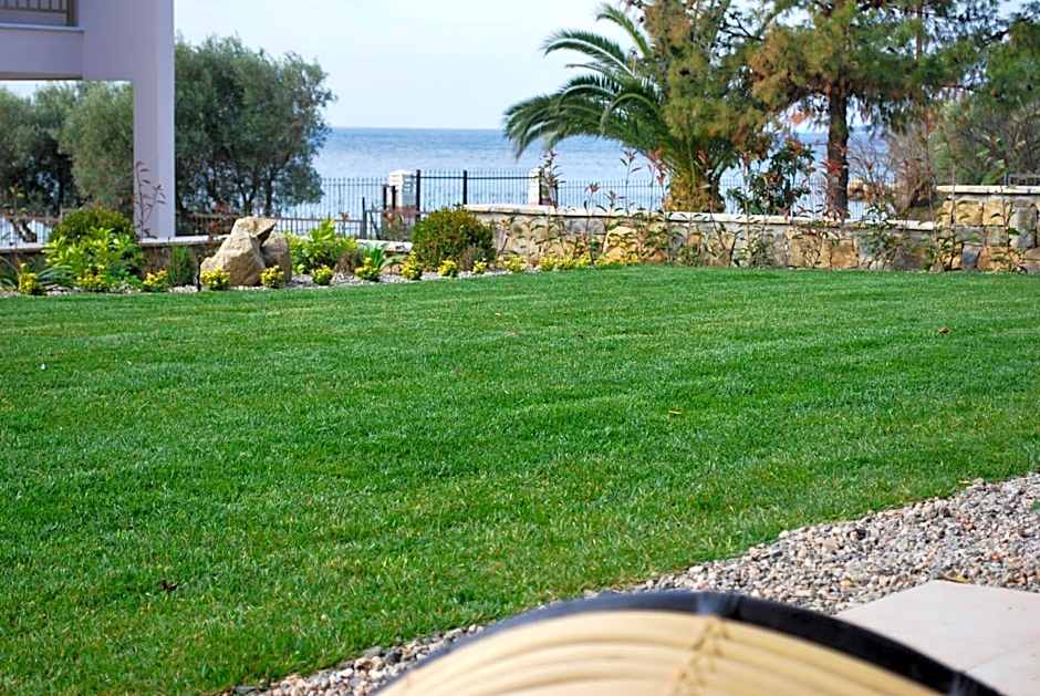 Royalty Suites Seaside